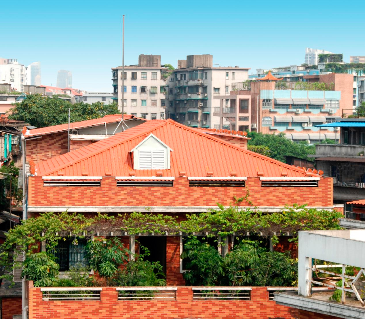 小心誤區：手感越重，就能說明合成樹脂瓦質量越好嗎