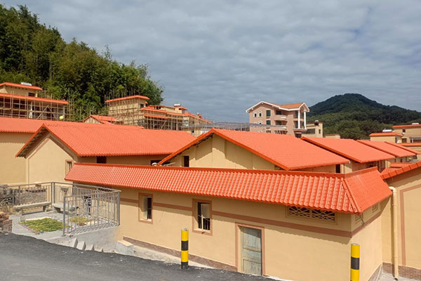 農(nóng)村建房選擇樹脂瓦，到底有什么好處？